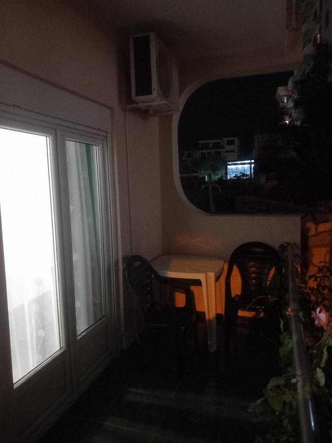 Villa Emeja - Bar - Montenegro Eksteriør bilde