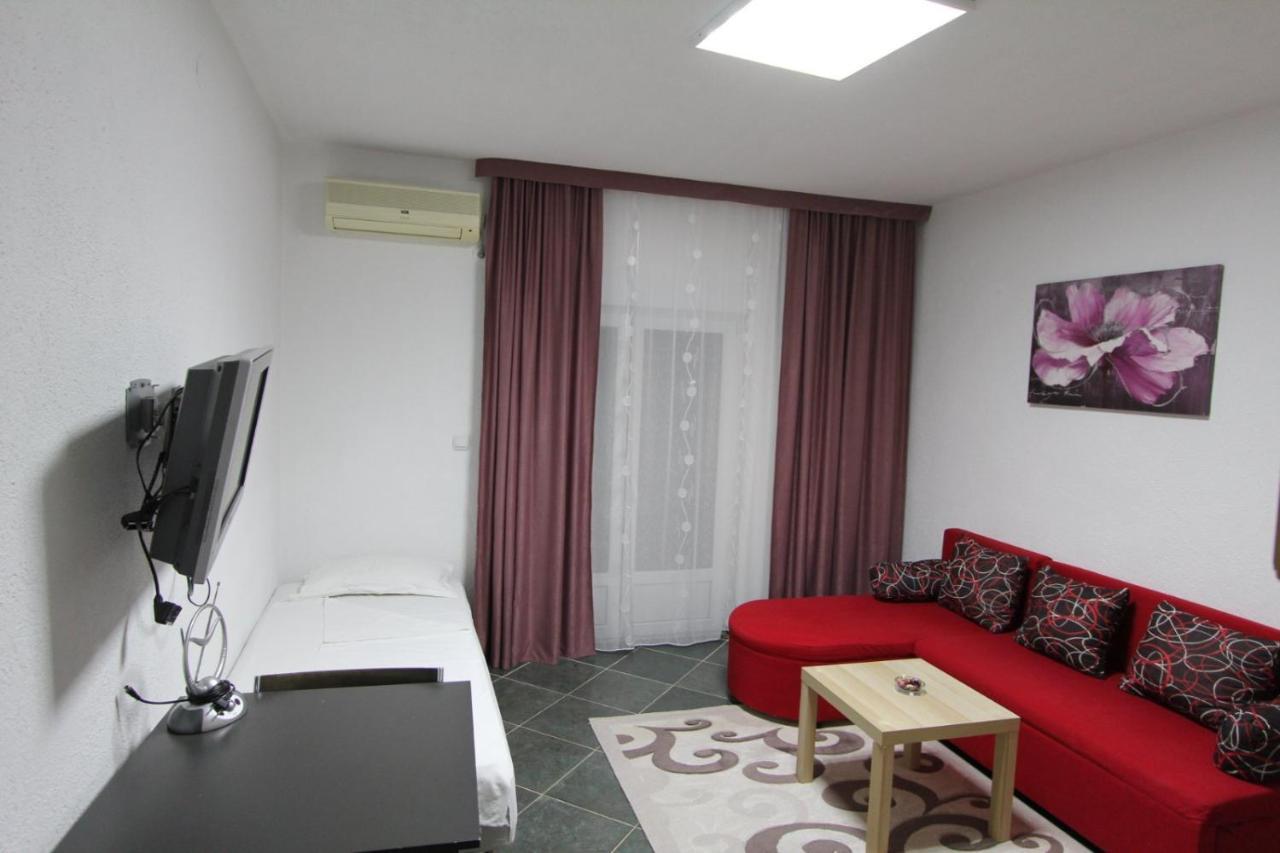 Villa Emeja - Bar - Montenegro Eksteriør bilde